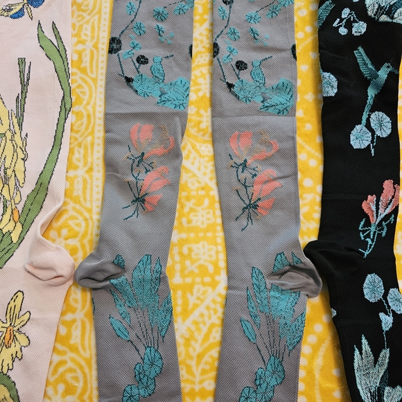 Floral and Bird Patterned Socks - Picture 5 of 7